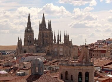 Burgos: De fortaleza medieval a joya histórica de Castilla Portal inmobiliario de noticias profesionales