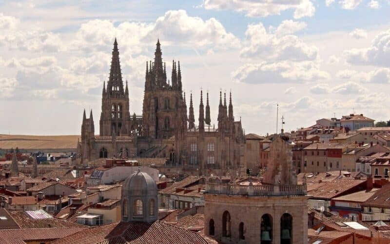 Burgos: De fortaleza medieval a joya histórica de Castilla Portal inmobiliario de noticias profesionales