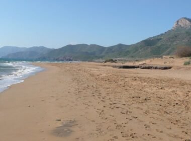 Las 8 Playas de Murcia que Debes Visitar en 2026 y por qué Tienen Bandera Azul Portal inmobiliario de noticias profesionales