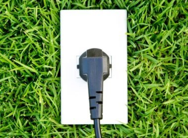 Enchufe exterior para uso en jardín y zonas expuestas