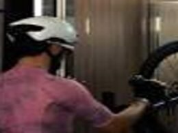 Ley de Propiedad Horizontal: ¿Puedo llevar mi bicicleta en el ascensor? Portal inmobiliario de noticias profesionales